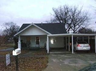 313 E Broadway St, Wetumka, OK 74883