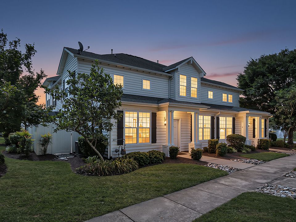1st image of 5324 Charmont Ct