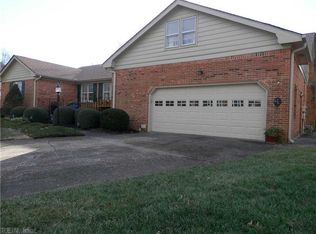 5253 Locke Ln, Virginia Beach, VA 23464