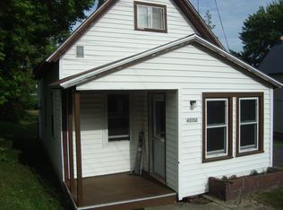 42152 N Hancock St, Chassell, MI 49916