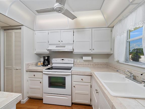 2nd image of 1100 Ponce De Leon Cir APT N301