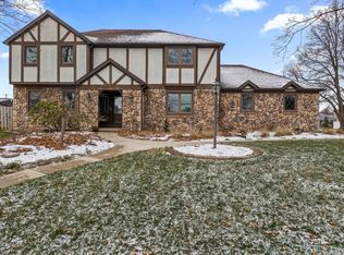 3409 Stonewood Dr, Sandusky, OH