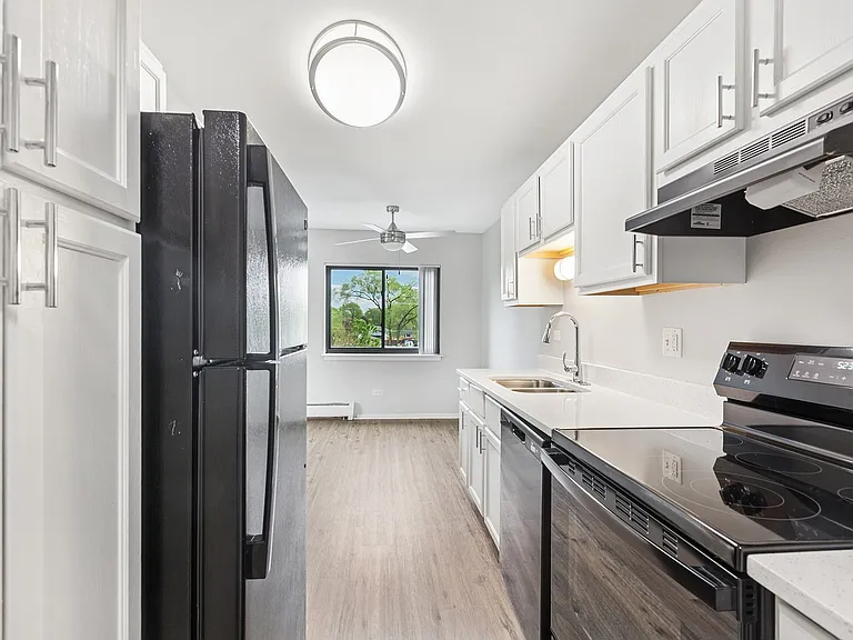 ReNew Aurora — Photo 43