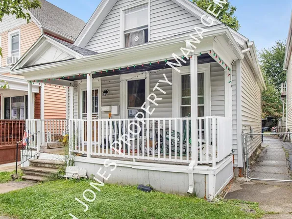 109 17th St APT 2, Buffalo, NY 14213
