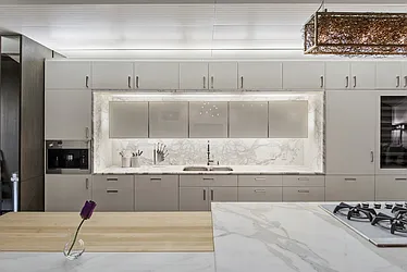 Sold by Nest Seekers International