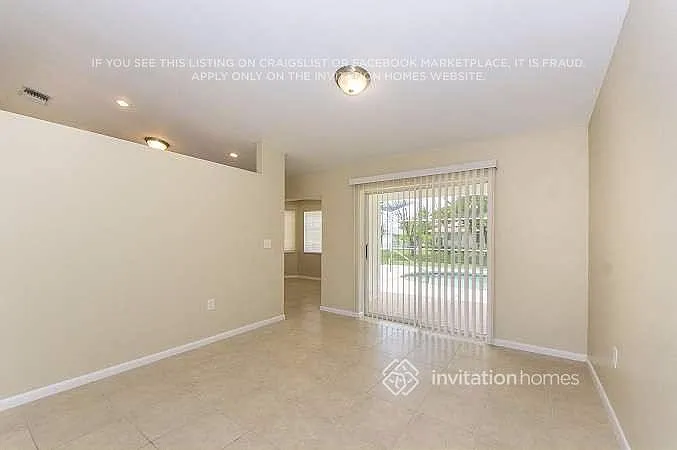 630 SW 29th St — Photo 5