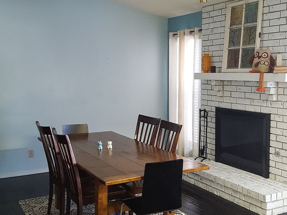 2nd image of 4204 W San Antonio St