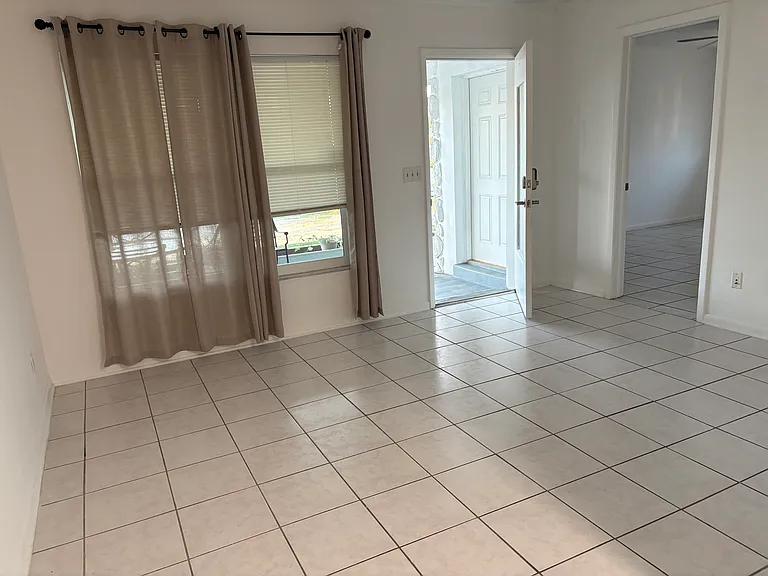 1838 Beach Pkwy #A — Photo 2