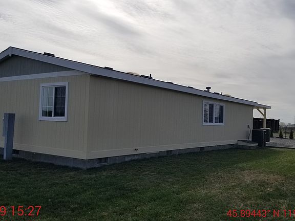 3rd image of 1359 SE Idaho Ave