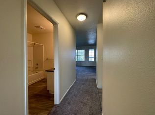 Wingsong Manor, Portland, OR 97215