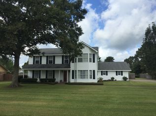 6918 Windmill Ln, Lake Charles, LA 70605