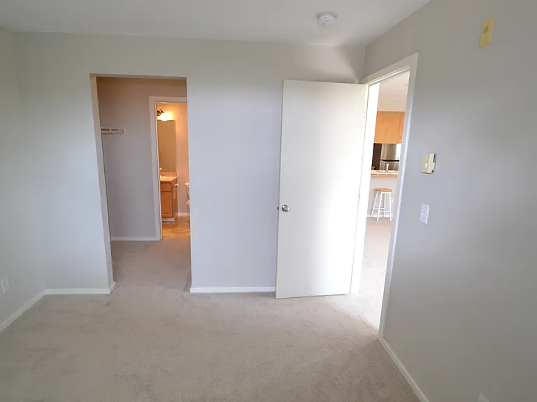 12345 Roosevelt Way NE #401 — Photo 13