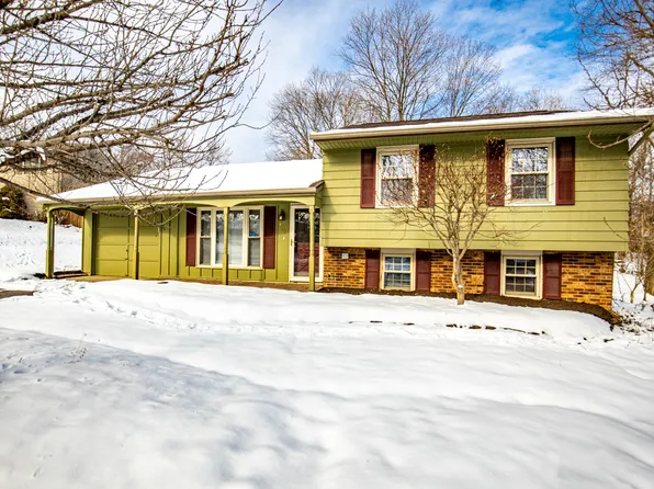 450 Whispering Pines, Springboro, OH 45066