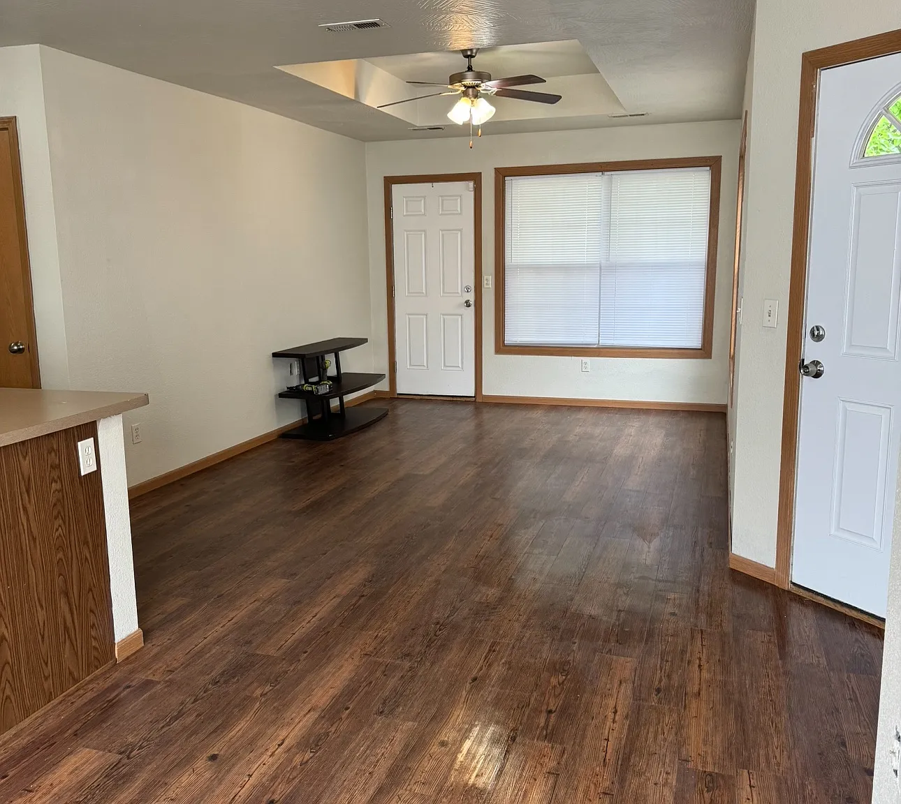 2 bed, 944 sqft, $1,150 — Photo 3