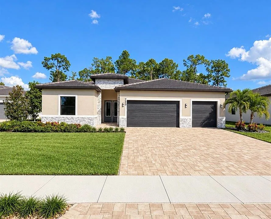 240 Allamanda Way