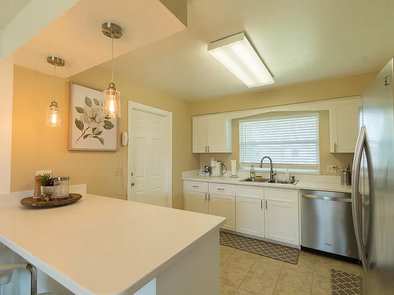 971 Beechfern Ln — Photo 10