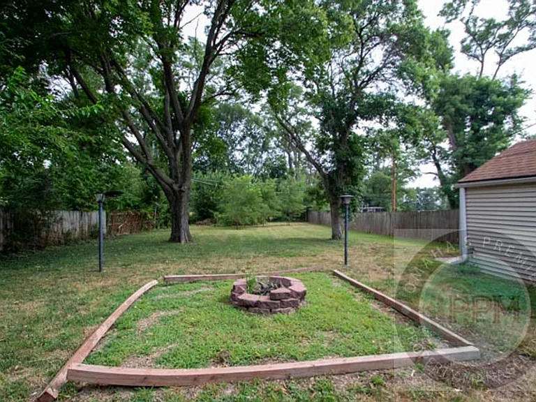 2718 N Wyoming St — Photo 17