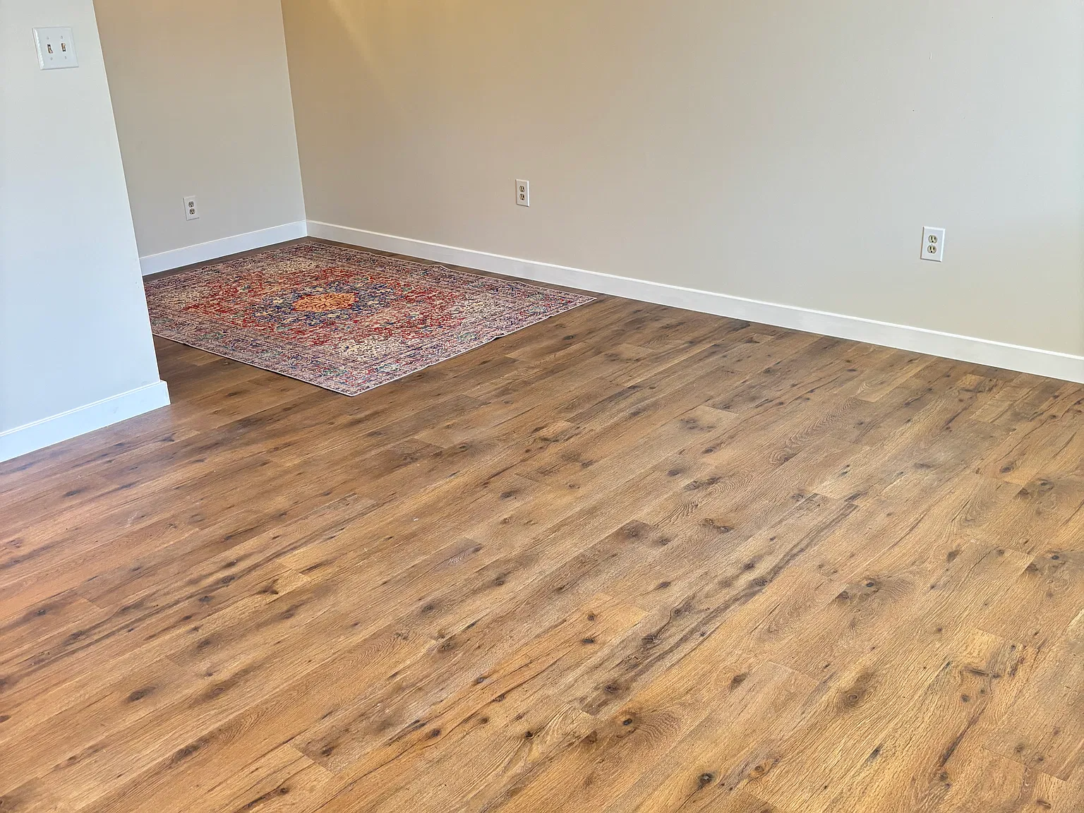 1 bed, 900 sqft, $1,400 — Photo 4