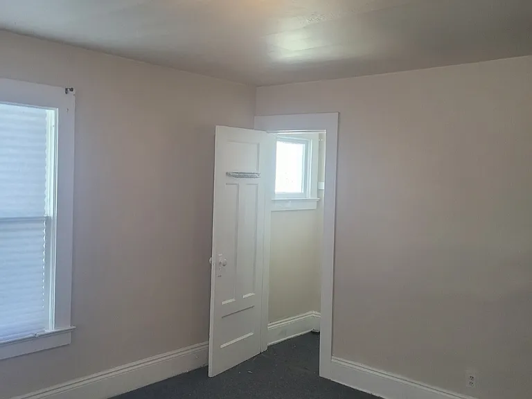 175 Rosewood Ter — Photo 6
