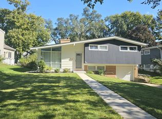 567 S Lewis Ave, Lombard, IL 60148