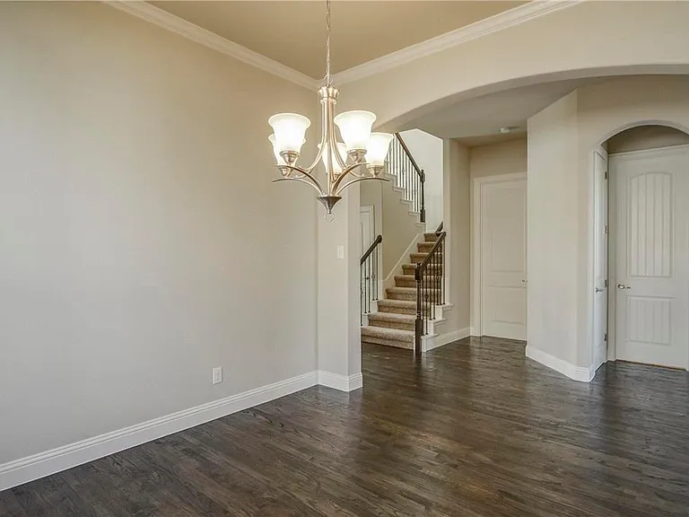 7592 Plowman Ln — Photo 13