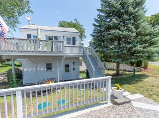 179 Lakeside Rd, Hanson, MA 02341