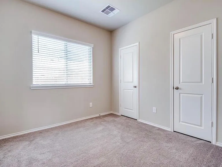 523 Timber Voyage Ct — Photo 14