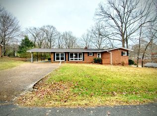 106 Sunrise Ln, Dickson, TN 37055
