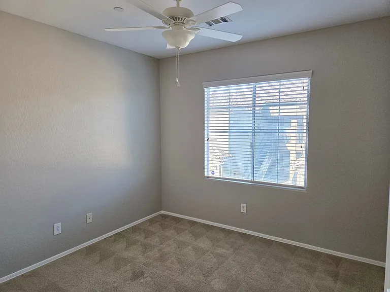6868 Sky Pointe Dr #2076 — Photo 39