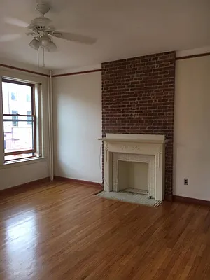Sold by One Commercial Realty Services LLC | media 23