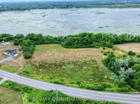 5936 County Road 1, Prince Edward County, ON K0K 2T0