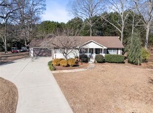 300 Beech View Ct, Seneca, SC 29672