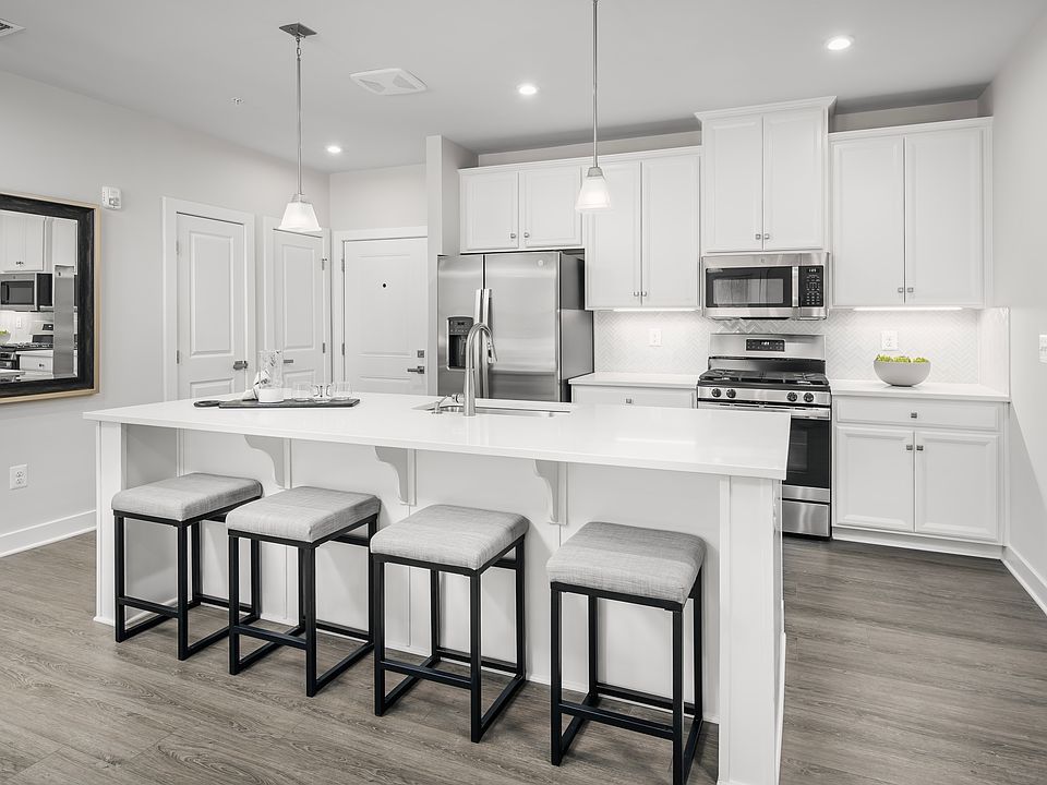 Emerald 2-Bedroom