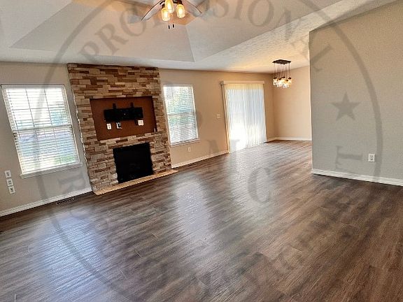 2nd image of 4028 W Ridgeview St