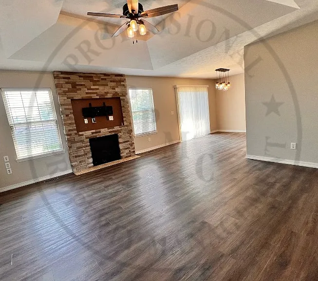 4028 W Ridgeview St — Photo 2
