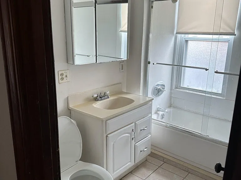 311 New Park Ave #1 — Photo 11