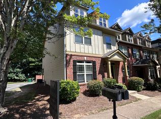 525 Ridge View Xing, Woodstock, GA 30188