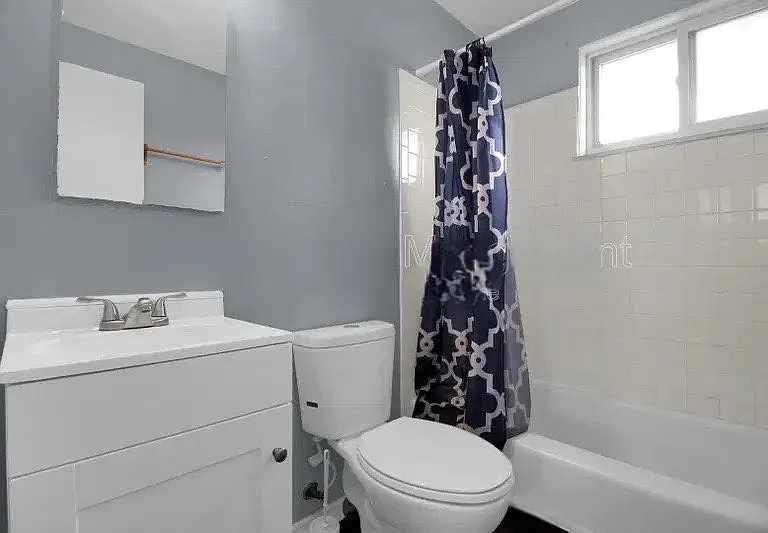 2451 Hiawatha St #A — Photo 8