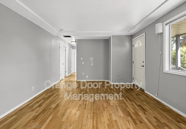 1611 Wheeler St S #1 — Photo 11