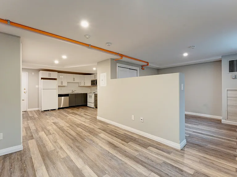 2200 Sherobee Rd — Photo 22