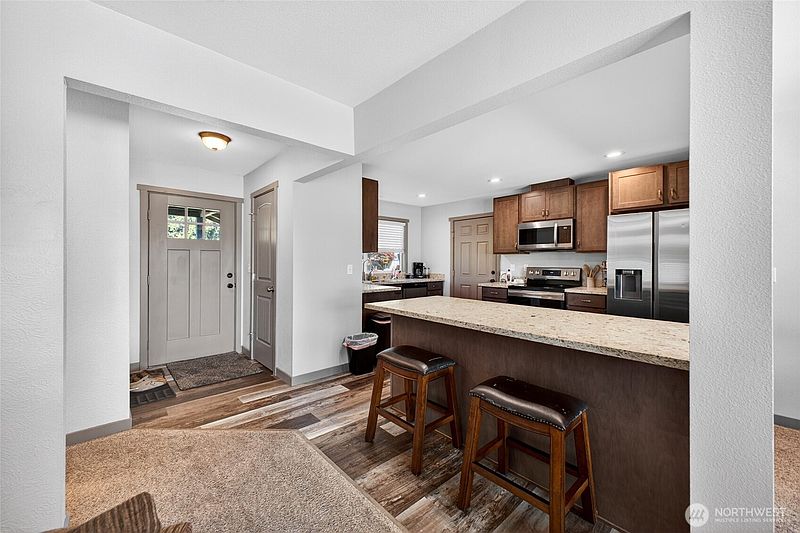 5th image of 11605 67th Avenue E