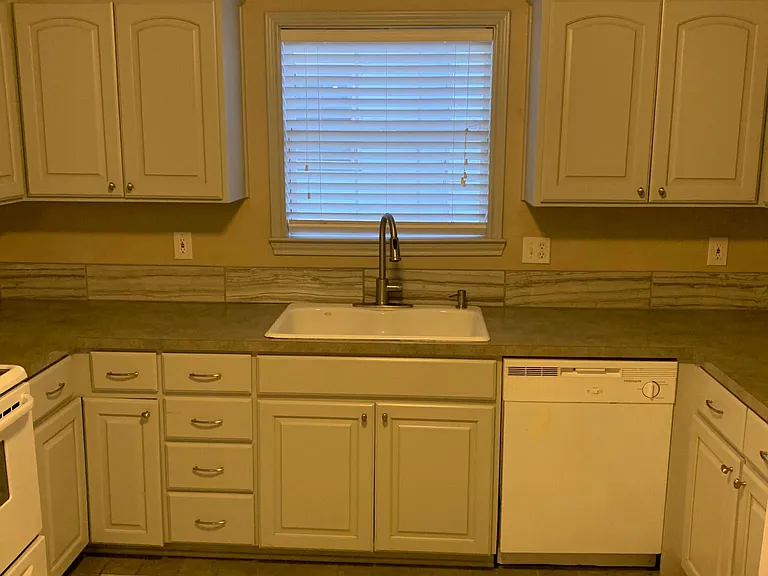 3700 El Campo Ave — Photo 5