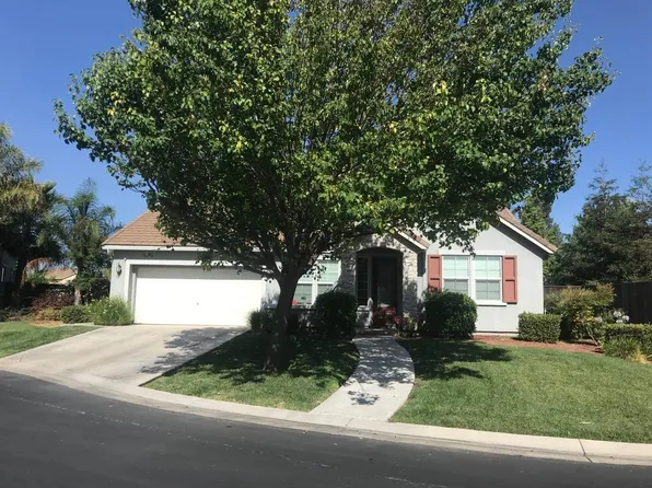 74 Illusion Ct, Patterson, CA 95363