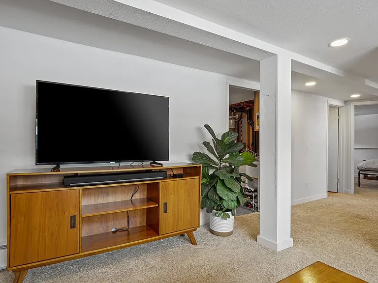 461 Cascade Cir — Photo 25