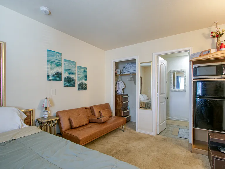 142 Diego Rd — Photo 32