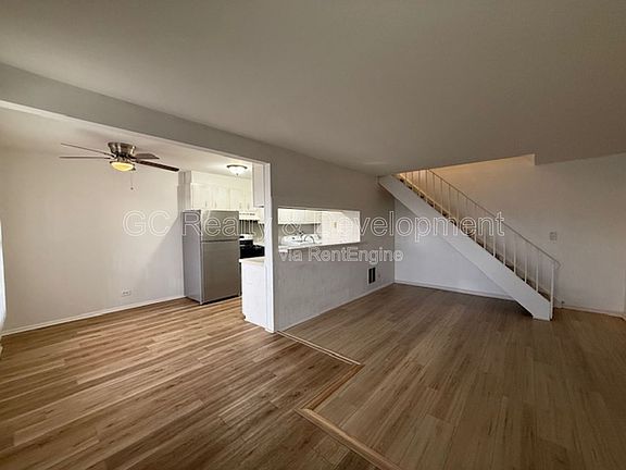 2nd image of 457 James Ct Unit B