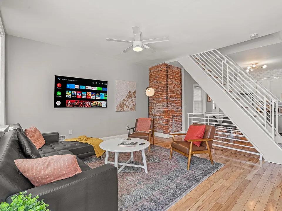 1122 O'Neil St
