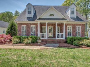 1049 Garibaldi Ridge Ct, Belmont, NC 28012