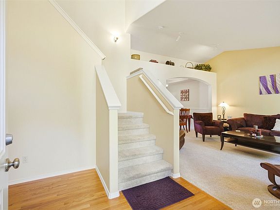 5th image of 8424 96th Street NE