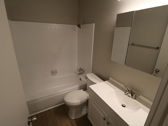 5th image of 3353 S Mockingbird Way